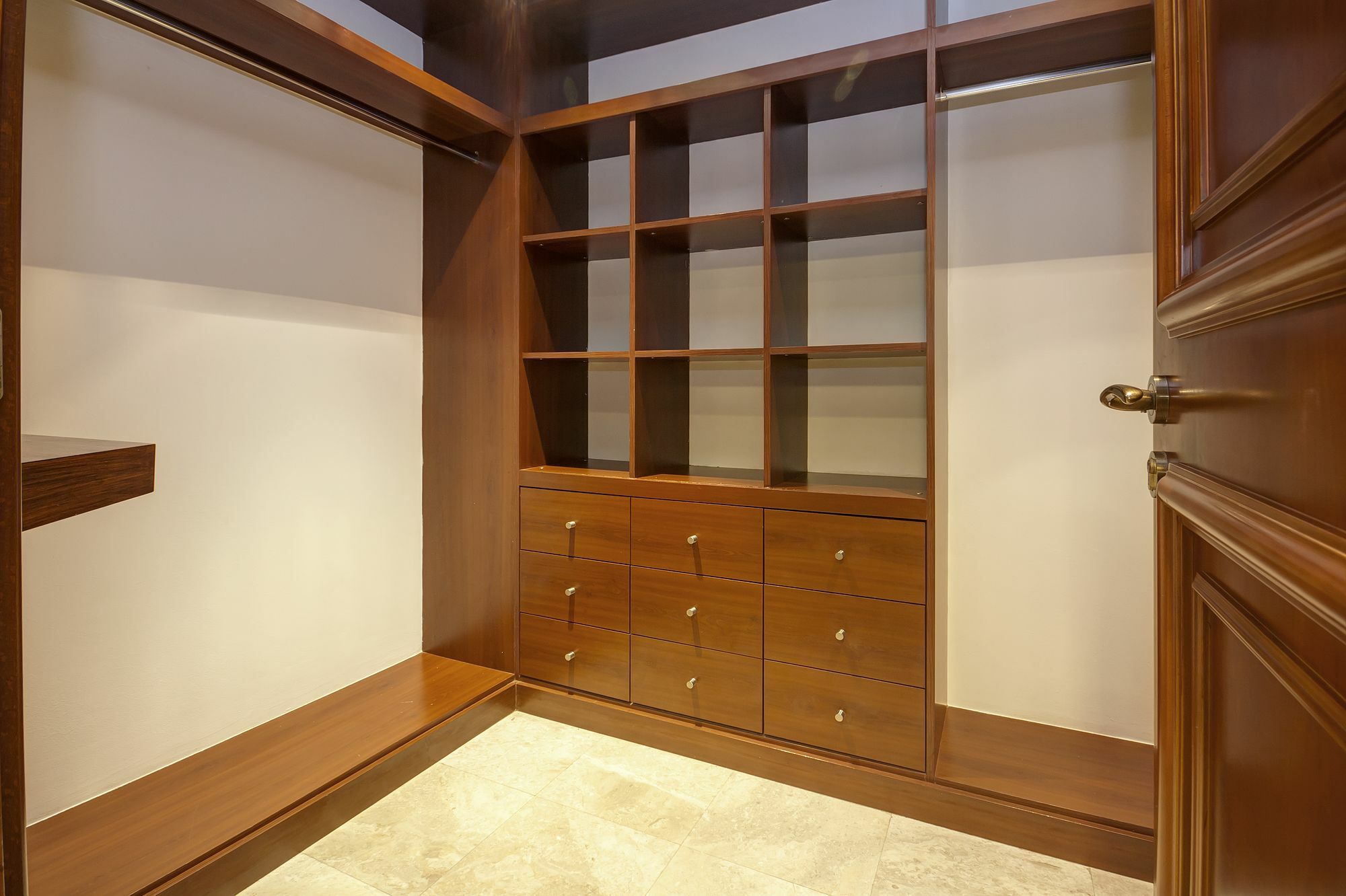 Beachfront Two Bedrooms On Palm Jumeirah By Deluxe Holiday Homes دبي المظهر الخارجي الصورة